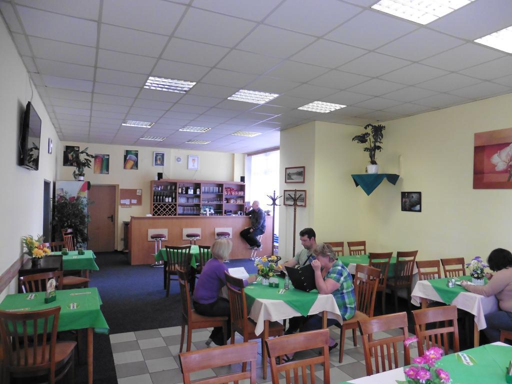 Hotel Labe Litomerice Exterior photo