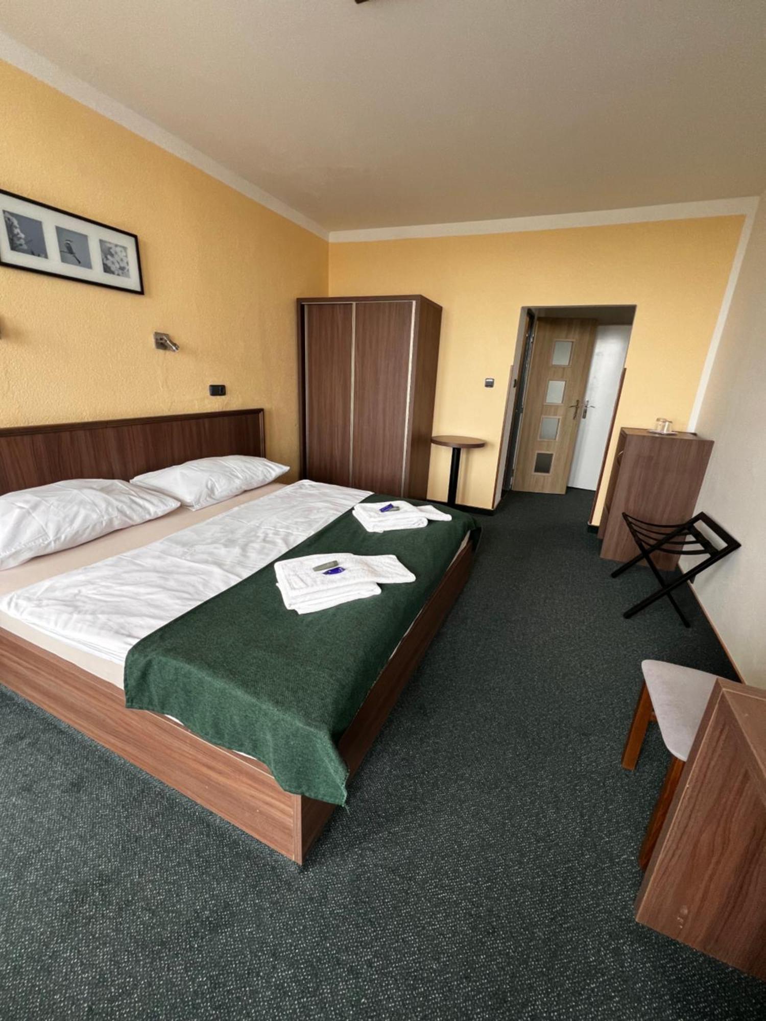 Hotel Labe Litomerice Exterior photo